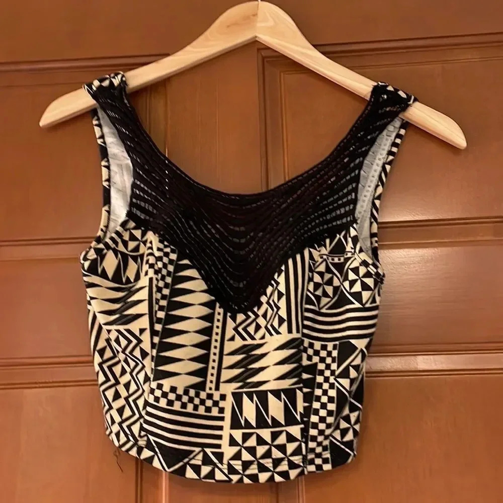 ELODIE cream and black womans crop tank top - Picture 2 of 7